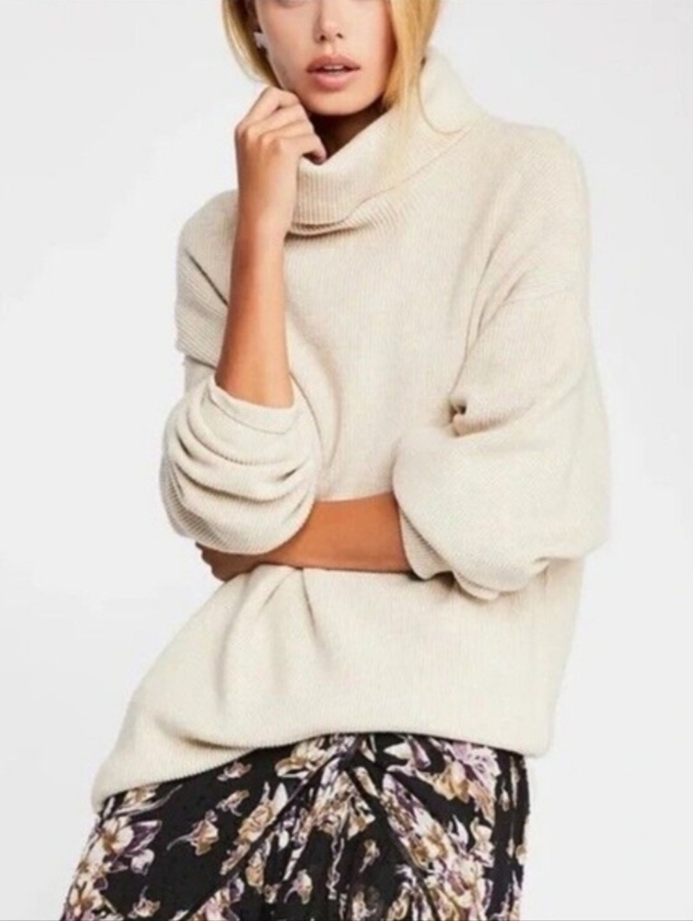 Free People Softly Structured Oatmeal  Cream Oversized Turtleneck Sweater Large